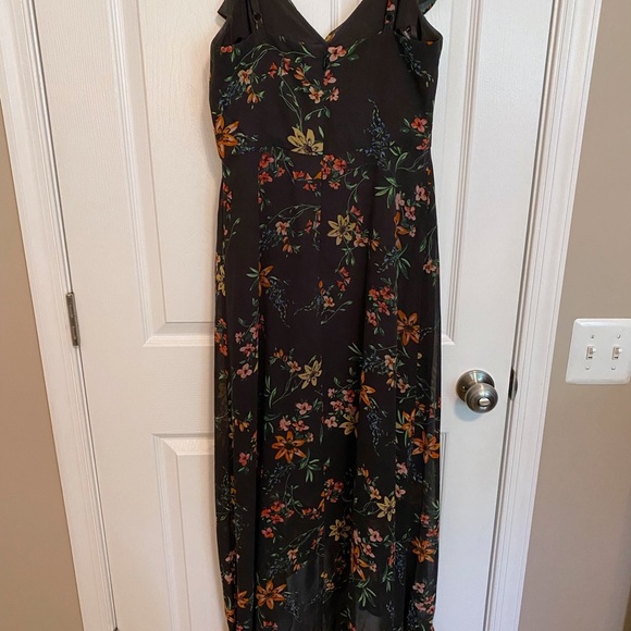 Kenzie Summer Floral High-Low Dress - Picture 5 of 8